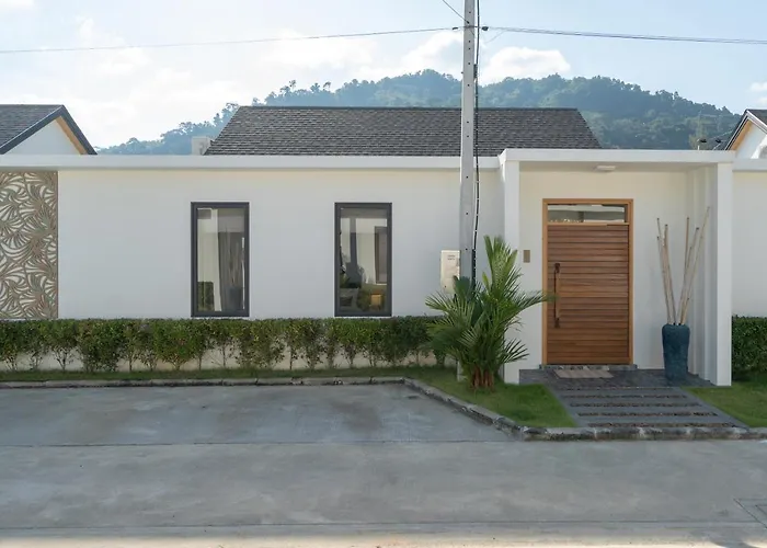 Labriz Ocean Villa - Tropical Modern Living